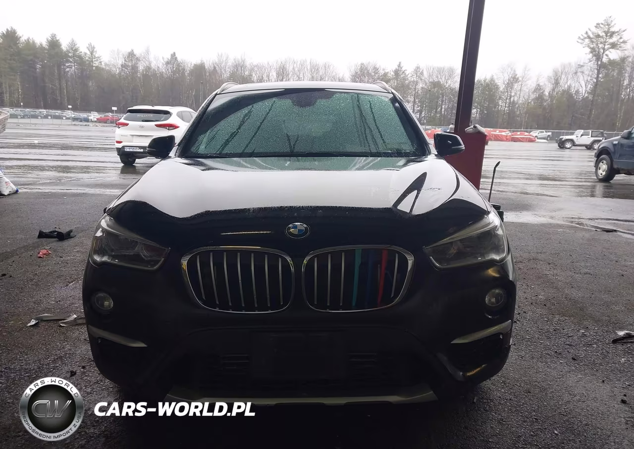 2017 BMW X1 xDrive28I VIN:WBXHT3C34H5F77409 - 13