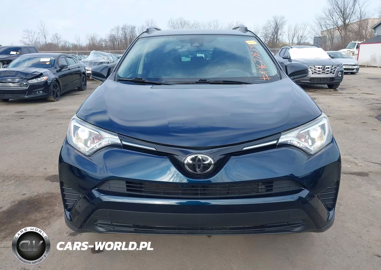 2018 Toyota Rav4 Le VIN:JTMBFREV1JJ215527 - 12