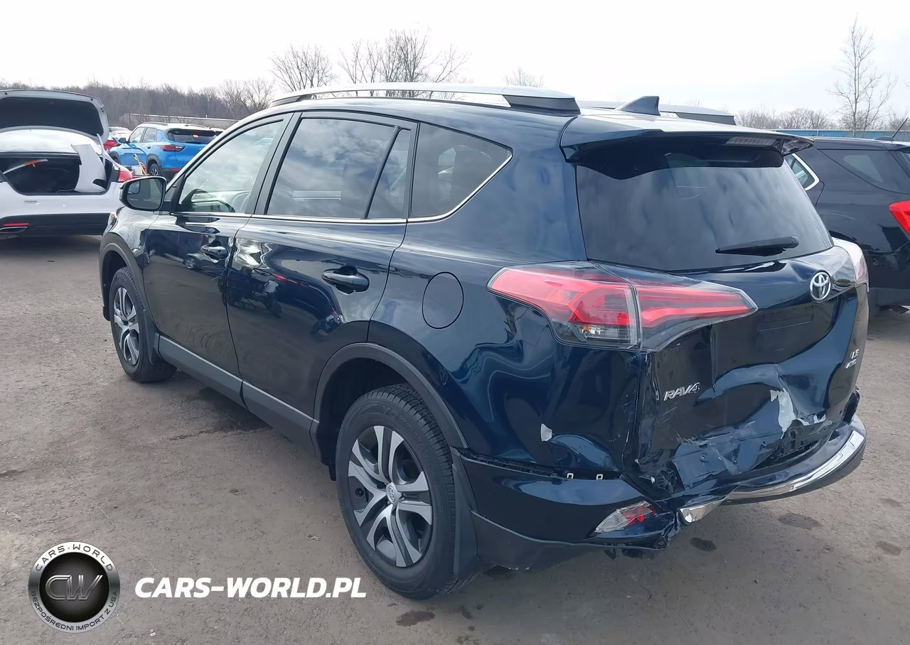 2018 Toyota Rav4 Le VIN:JTMBFREV1JJ215527 - 3