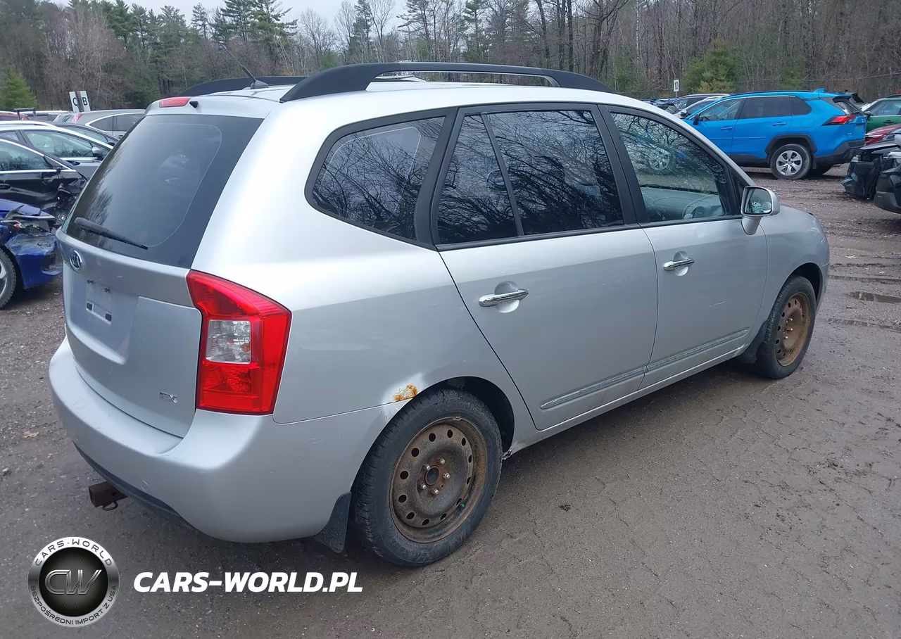 2010 Kia Rondo Ex-Ex-Premium VIN:KNAHH8A84A7305067 - 4