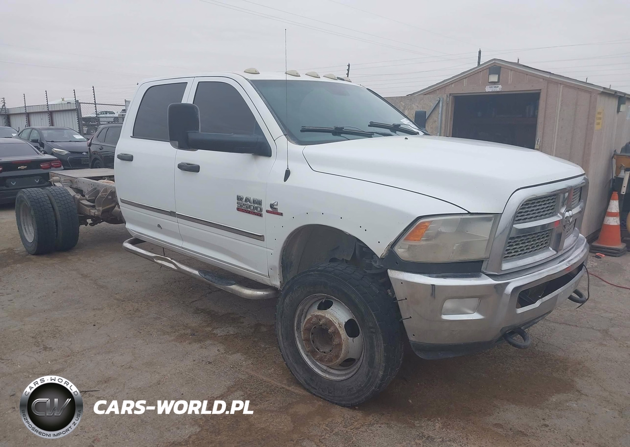2015 Ram 5500 Chassis Tradesman-Slt-Laramie