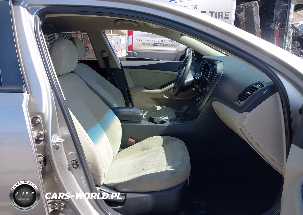 2011 Kia Optima Lx VIN:KNAGM4A77B5108124 - 5