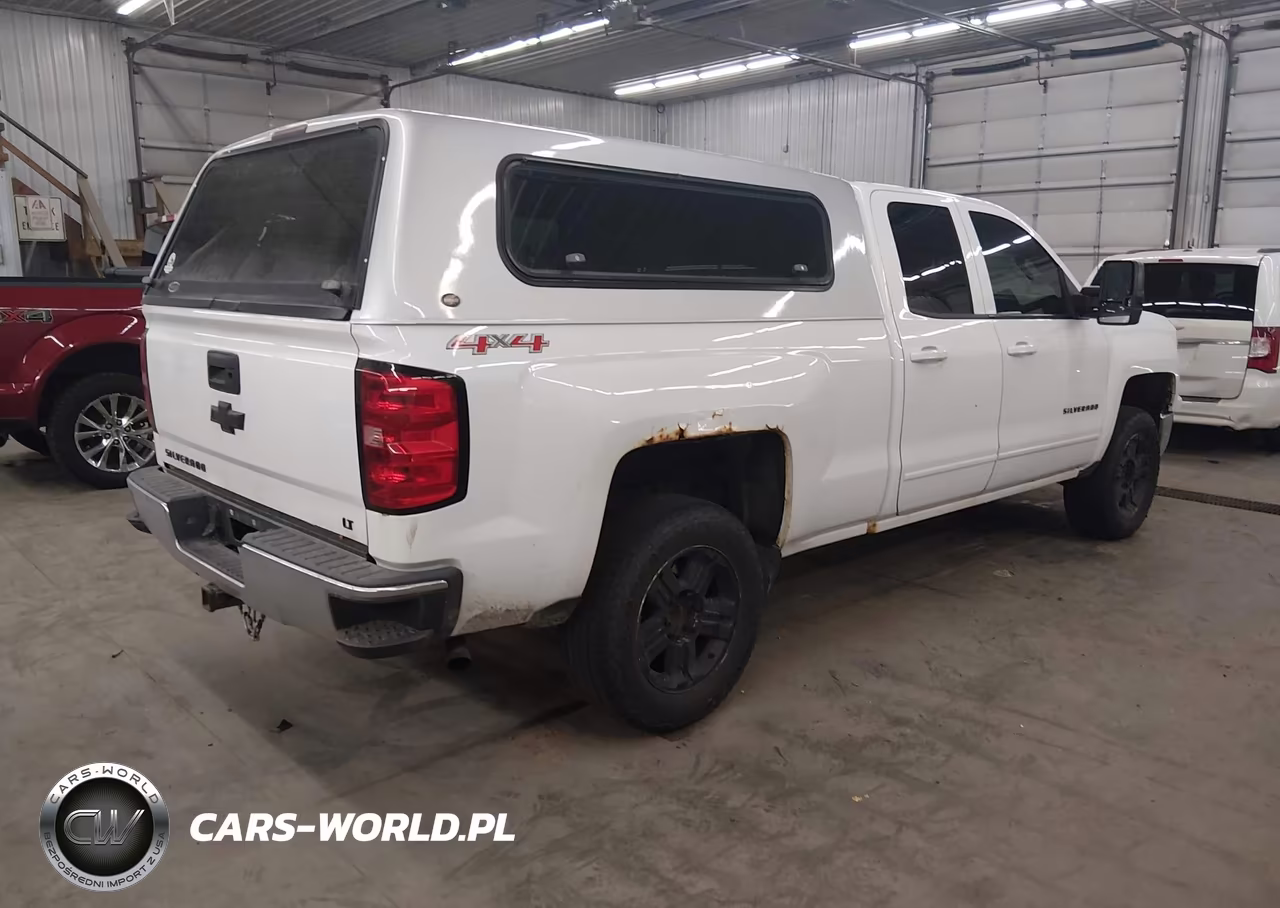 2015 Chevrolet Silverado 1500 1Lt VIN:1GCVKREC0FZ433717 - 4