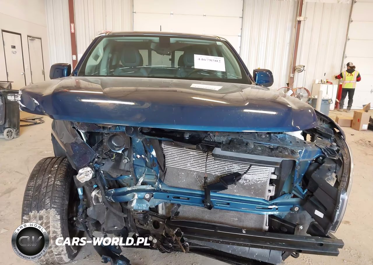 2019 Chevrolet Colorado Z71 VIN:1GCGTDEN0K1285362 - 12