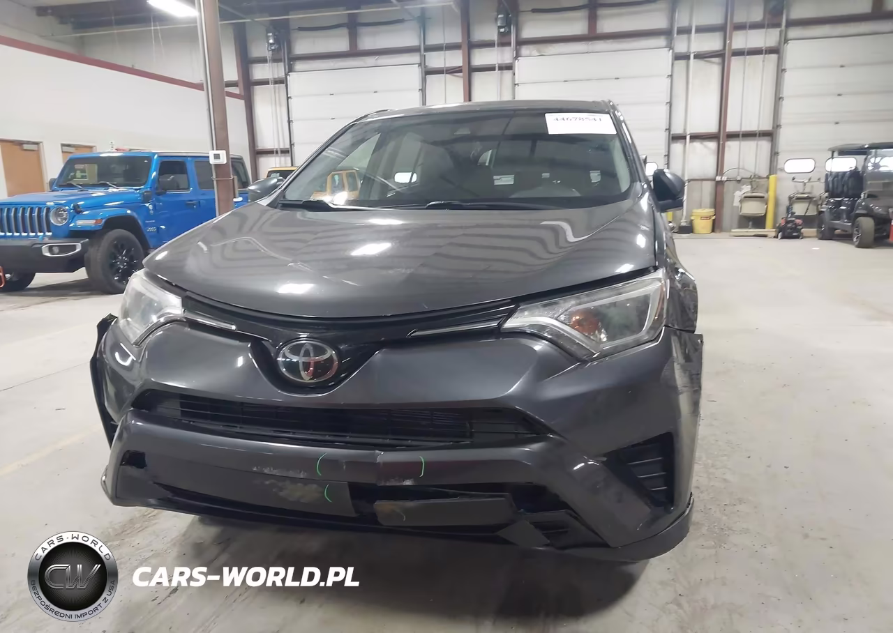 2018 Toyota Rav4 Le VIN:JTMBFREV8JJ240814 - 12
