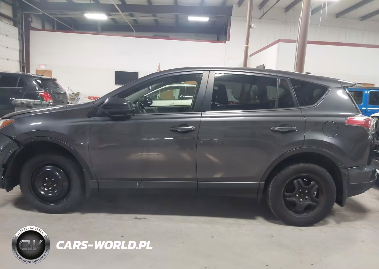 2018 Toyota Rav4 Le VIN:JTMBFREV8JJ240814 - 14