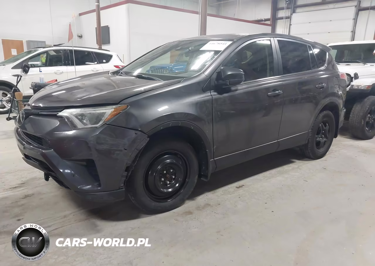 2018 Toyota Rav4 Le VIN:JTMBFREV8JJ240814 - 2