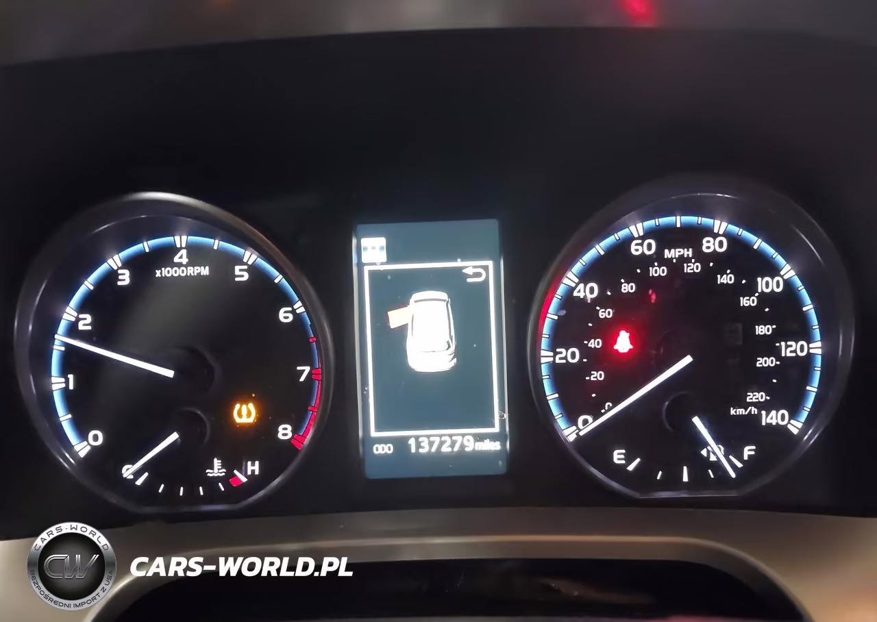 2018 Toyota Rav4 Le VIN:JTMBFREV8JJ240814 - 7