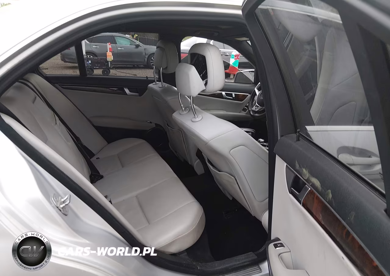 2012 Mercedes-Benz C 250 Sport VIN:WDDGF4HB6CR212675 - 8