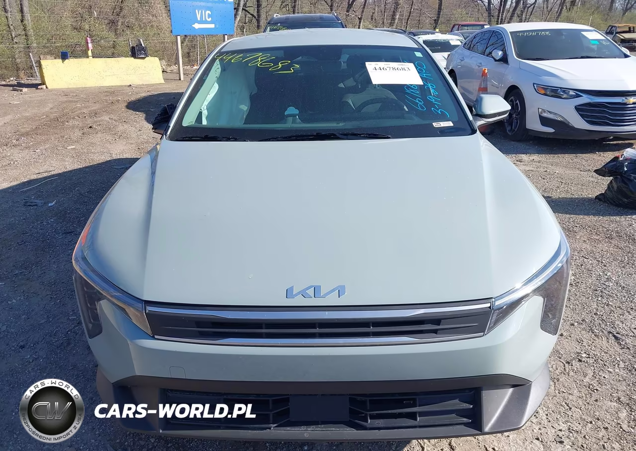 2025 Kia K4 Lxs VIN:3KPFT4DE6SE163387 - 12
