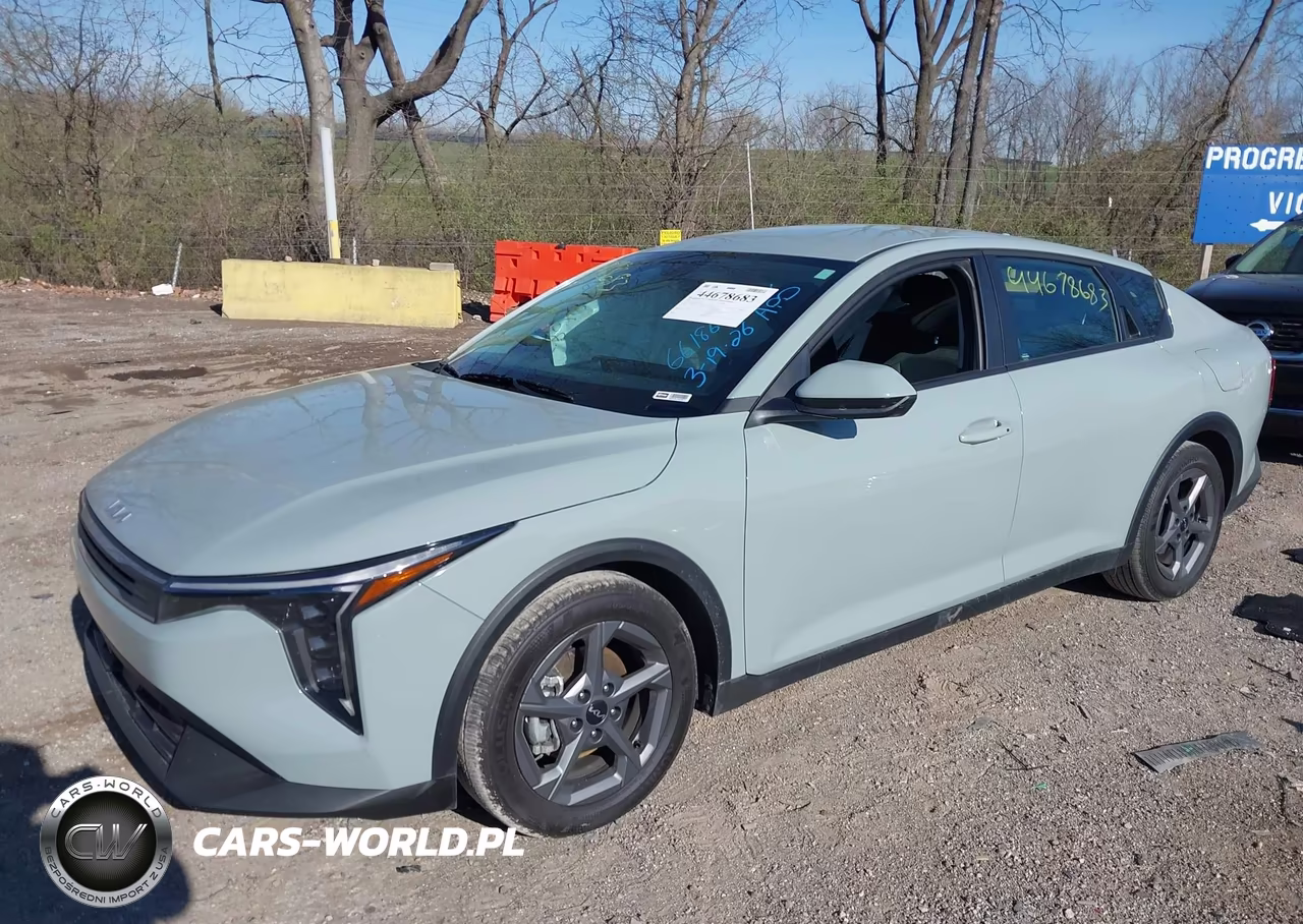 2025 Kia K4 Lxs VIN:3KPFT4DE6SE163387 - 2