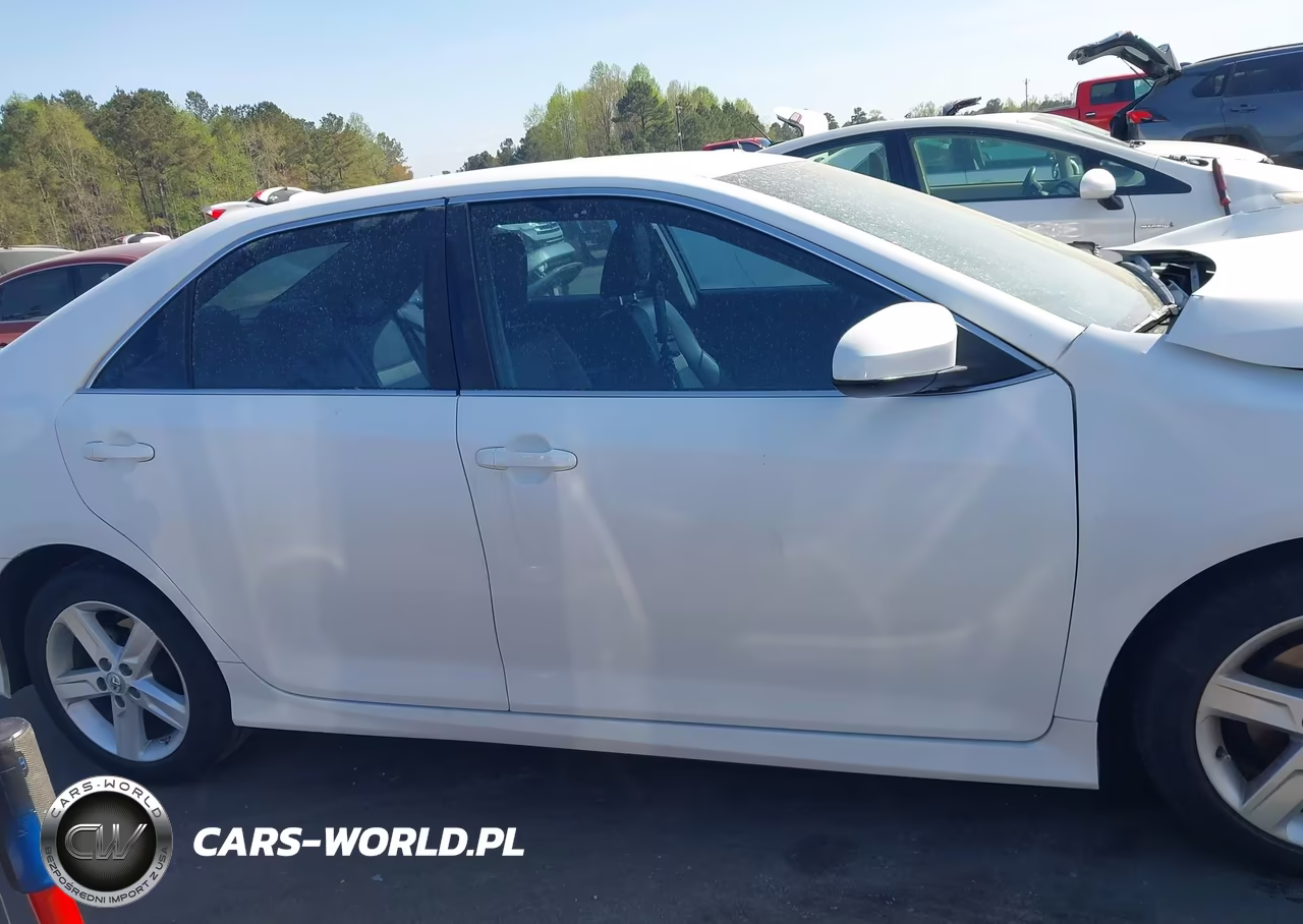 2013 Toyota Camry Se VIN:4T1BF1FK9DU719439 - 13