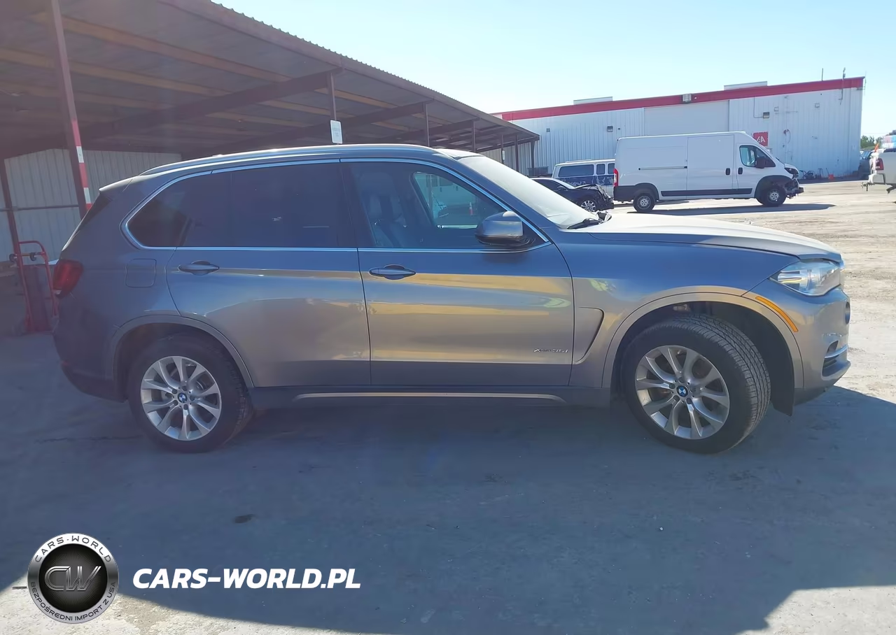 2015 BMW X5 xDrive35I VIN:5UXKR0C51F0P16452 - 13