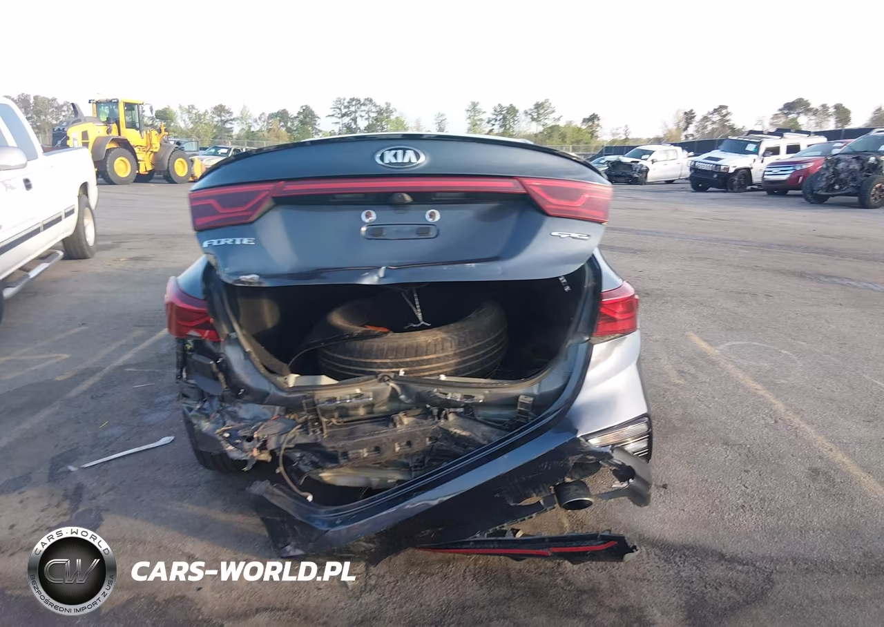 2021 Kia Forte Gt-Line VIN:3KPF34AD3ME354926 - 16
