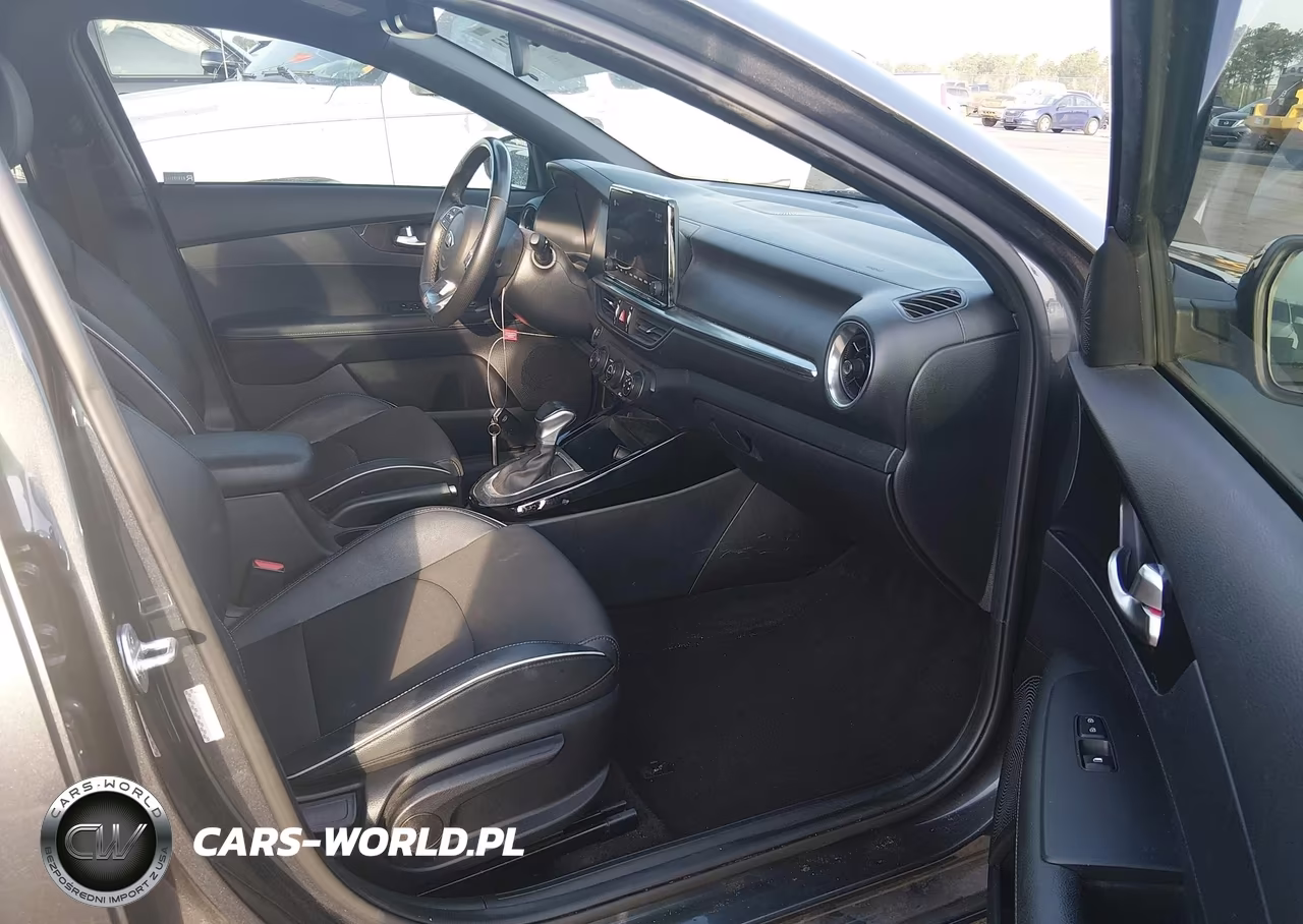 2021 Kia Forte Gt-Line VIN:3KPF34AD3ME354926 - 5