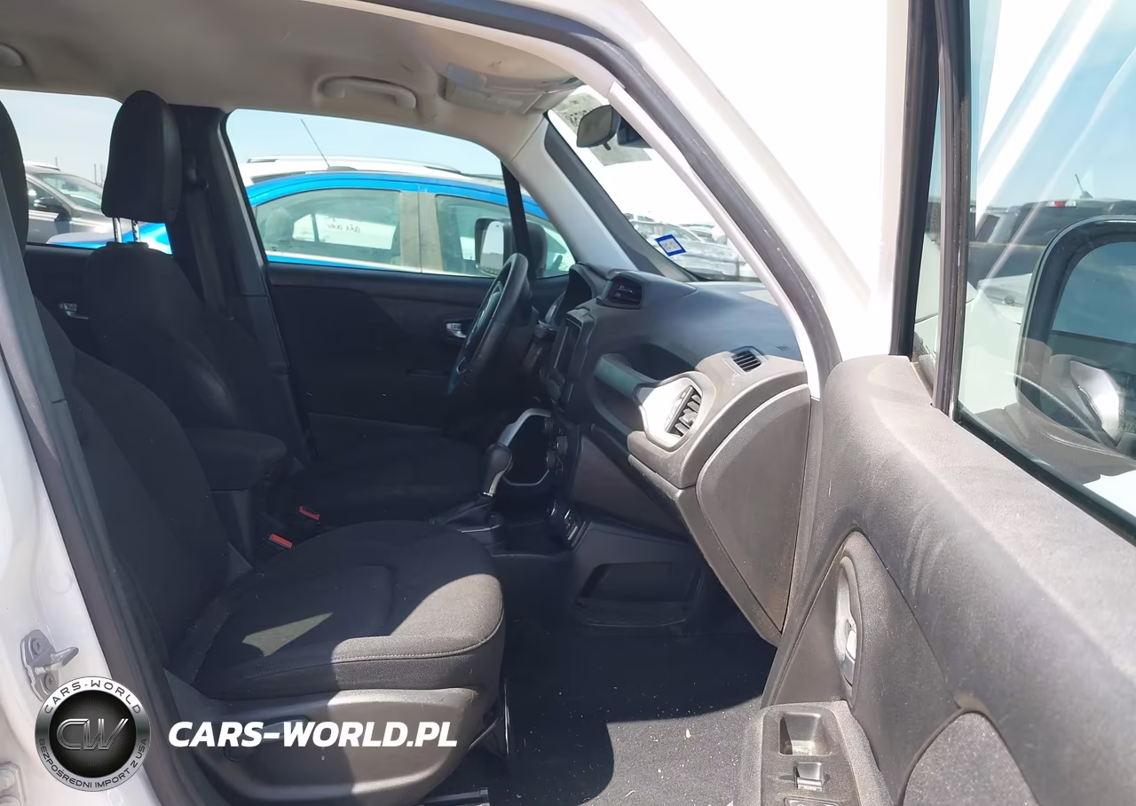 2018 Jeep Renegade Sport 4X4 VIN:ZACCJBAB8JPJ52686 - 5
