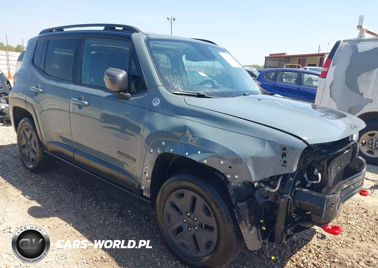 2017 Jeep Renegade Deserthawk 4X4