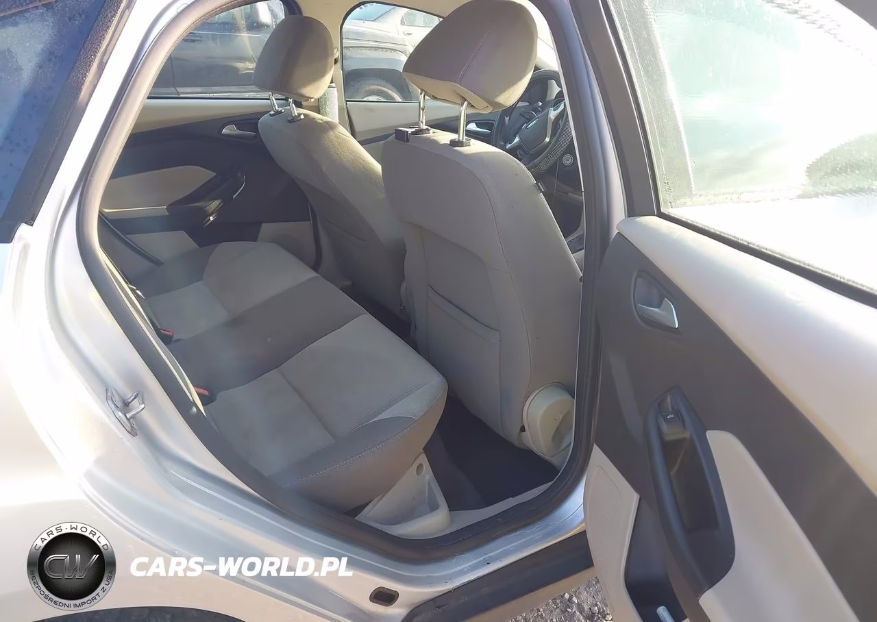 2013 Ford Focus Se VIN:1FADP3F29DL186638 - 8