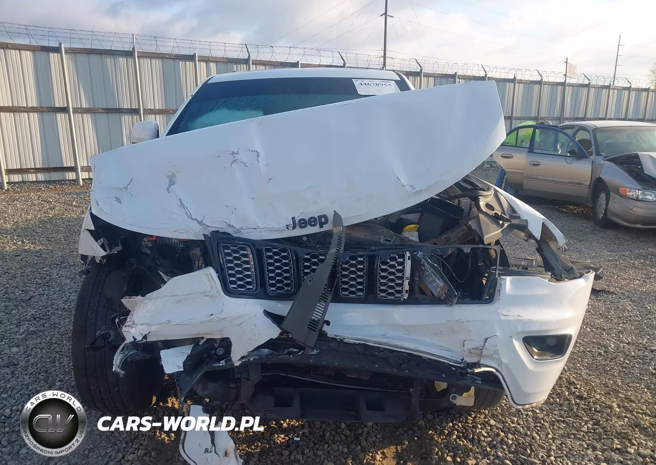 2020 Jeep Grand Cherokee Altitude 4X2 VIN:1C4RJEAG4LC337609 - 12