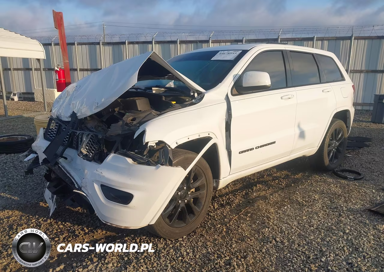 2020 Jeep Grand Cherokee Altitude 4X2 VIN:1C4RJEAG4LC337609 - 2