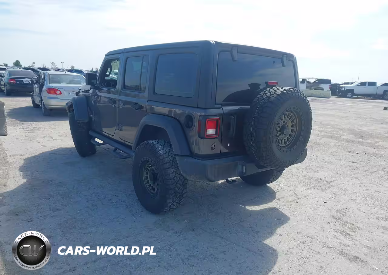 2018 Jeep Wrangler Unlimited Sport 4X4 VIN:1C4HJXDGXJW144220 - 3