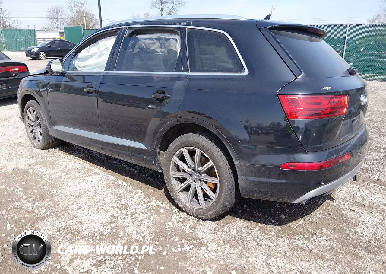2019 Audi Q7 45 Premium VIN:WA1LHAF70KD022179 - 3