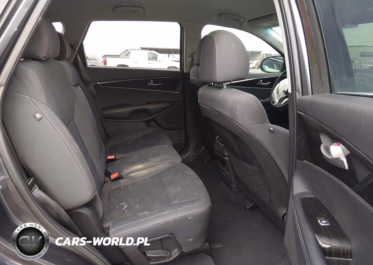2019 Kia Sorento 2.4L Lx VIN:5XYPG4A30KG545137 - 8