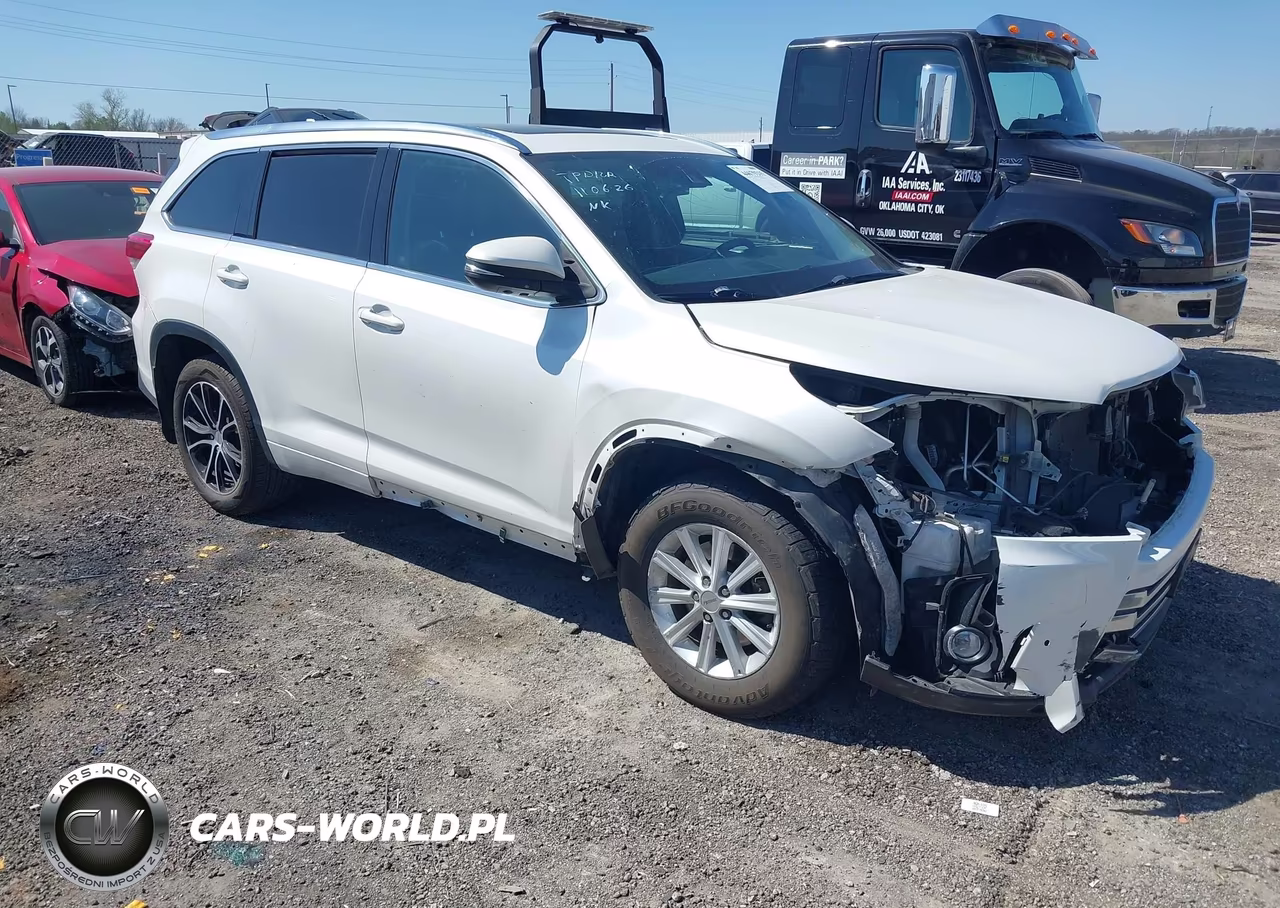 2019 Toyota Highlander Limited Platinum – zdjęcie 1 z 18