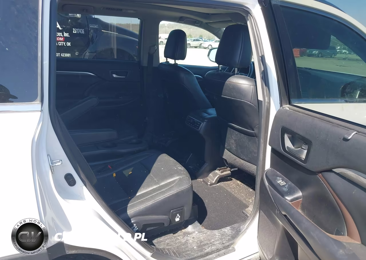 2019 Toyota Highlander Limited Platinum VIN:5TDDZRFH5KS948211 - 8