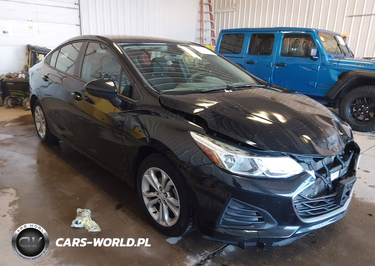 2019 Chevrolet Cruze Ls – zdjęcie 1 z 16