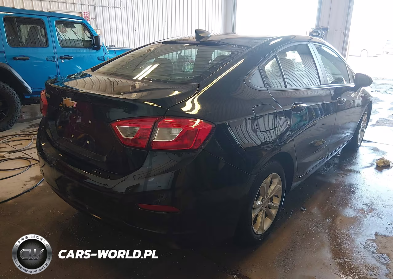 2019 Chevrolet Cruze Ls VIN:1G1BC5SM4K7149172 - 4