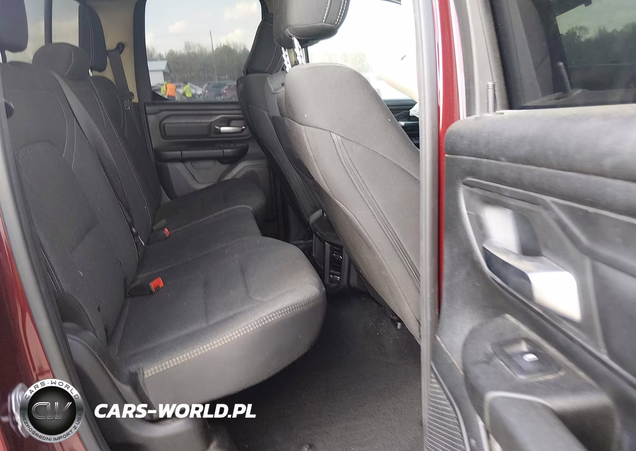 2019 Ram 1500 Tradesman 4X4 6'4 Box VIN:1C6SRFCT1KN676459 - 8