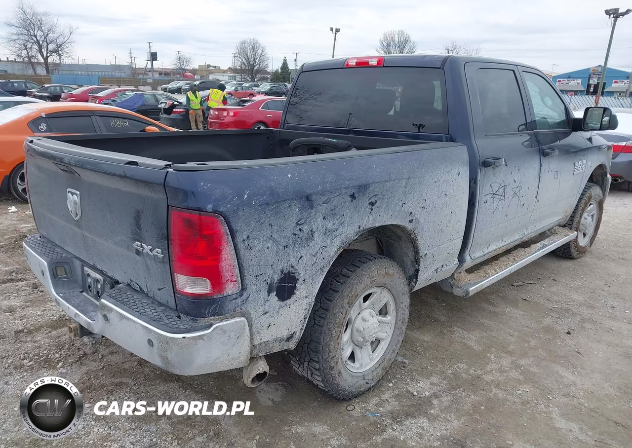 2016 Ram 2500 Tradesman VIN:3C6UR5CL7GG114357 - 4