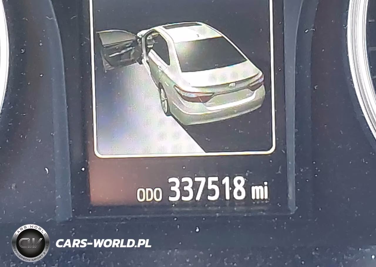 2017 Toyota Camry Se VIN:4T1BF1FK6HU618820 - 16