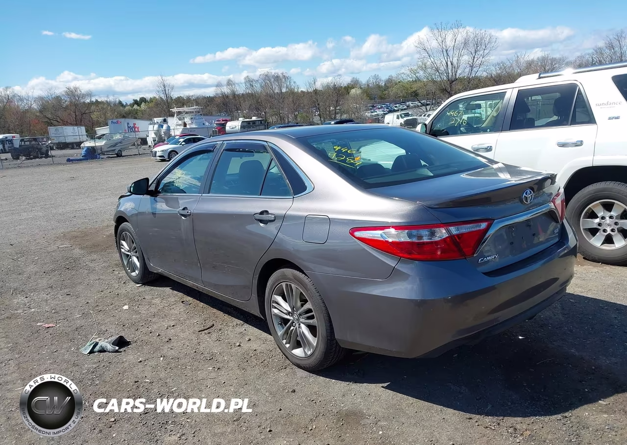 2017 Toyota Camry Se VIN:4T1BF1FK6HU618820 - 3