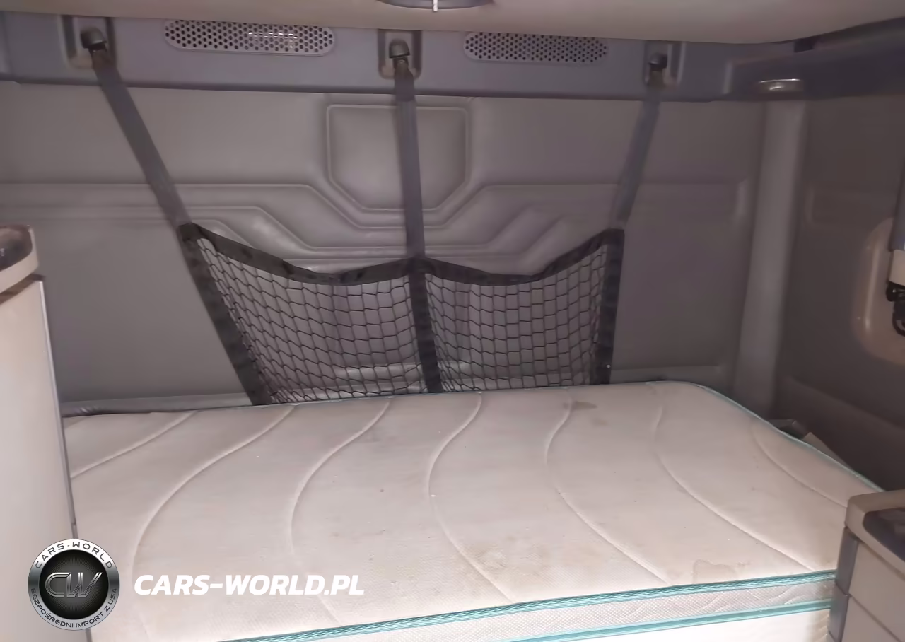 2011 Freightliner Cascadia 125 VIN:1FUJGLDR0BLBB1263 - 7