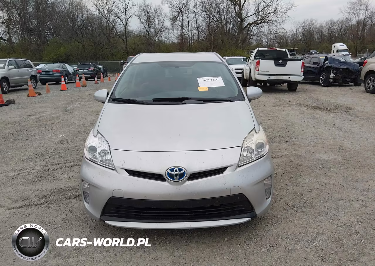2014 Toyota Prius Three VIN:JTDKN3DU0E0386807 - 12