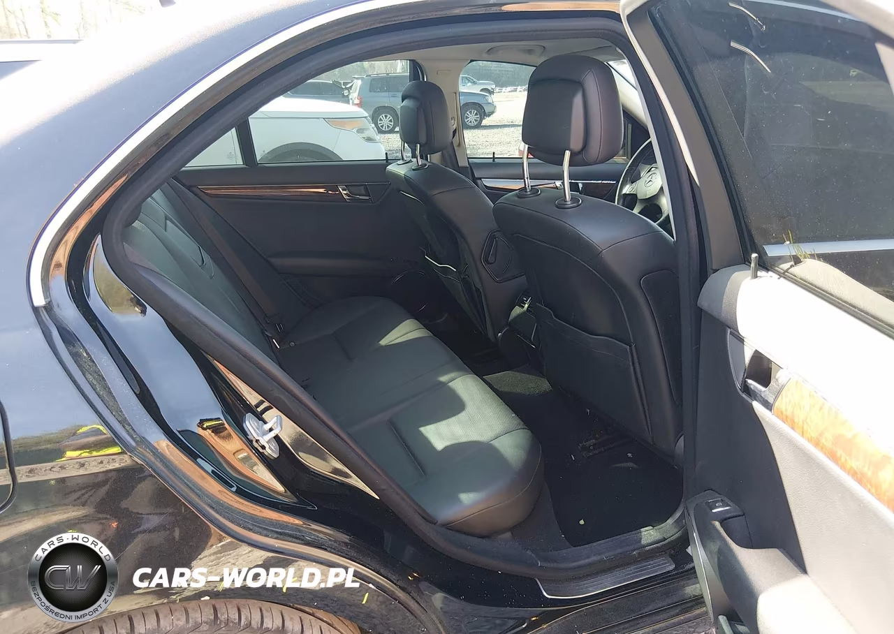 2009 Mercedes-Benz C 300 Luxury VIN:WDDGF54X49R079219 - 8