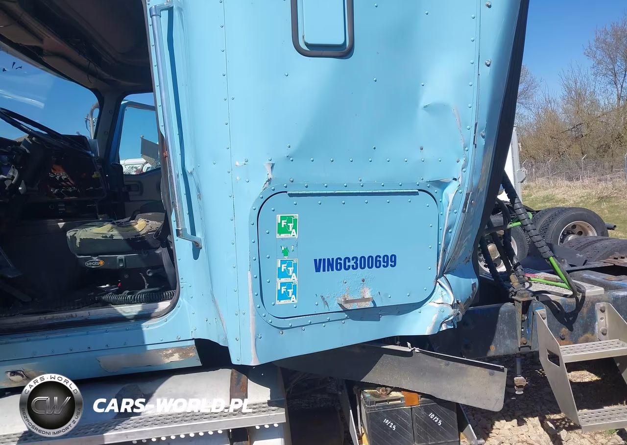2006 International 9400 9400I VIN:2HSCNSCR46C300699 - 11