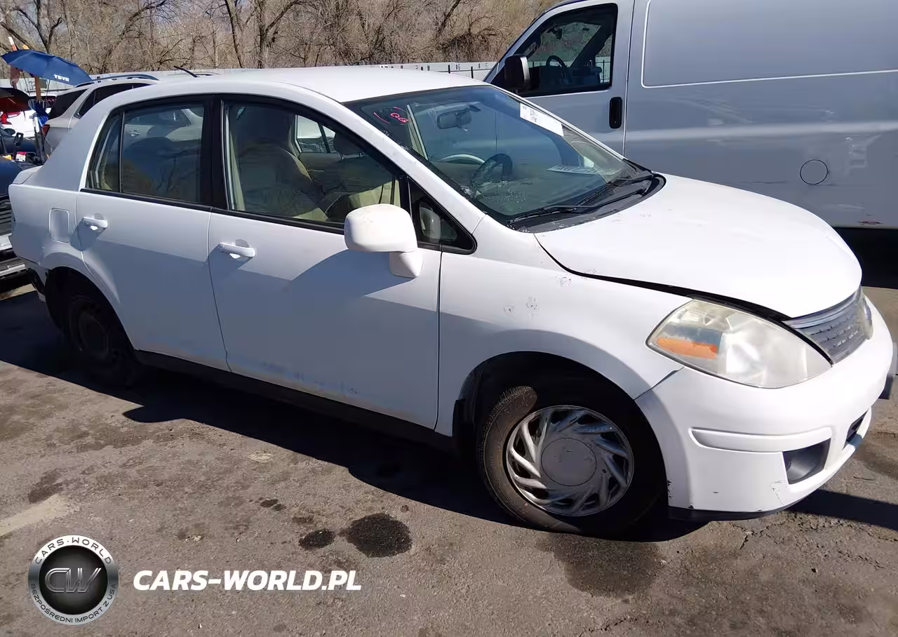 2009 Nissan Versa 1.8S
