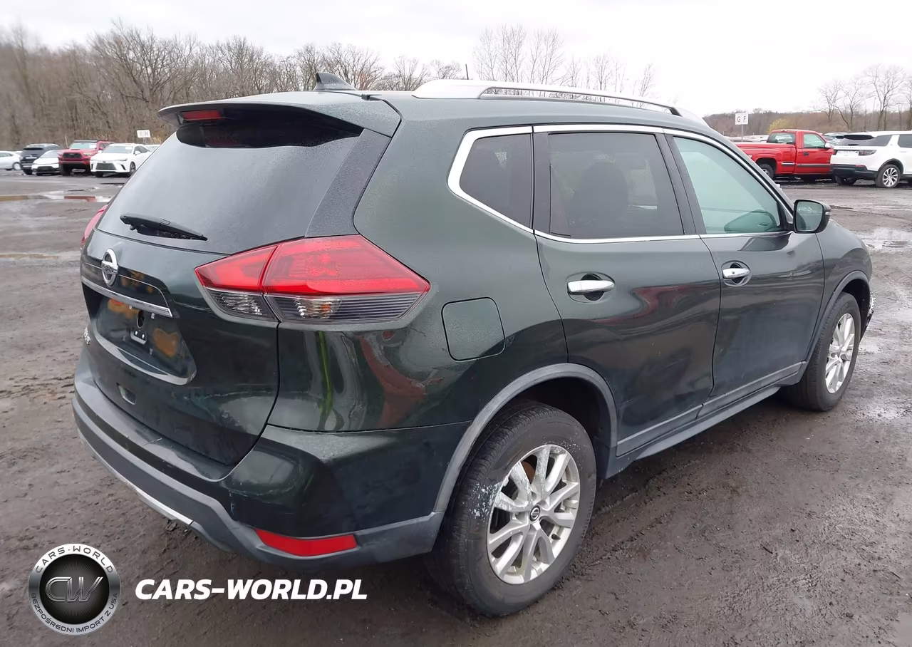2018 Nissan Rogue Sv VIN:5N1AT2MV8JC703824 - 4