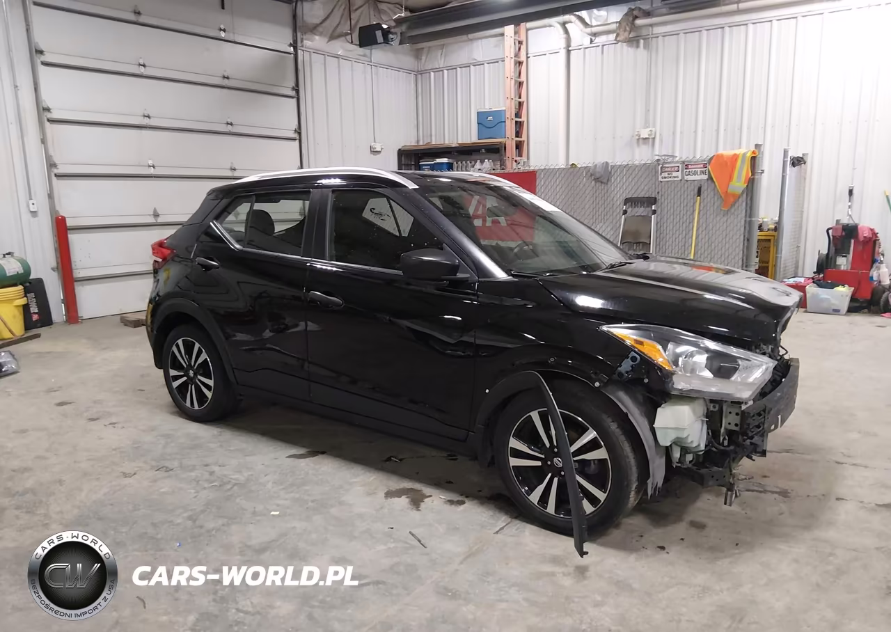 2019 Nissan Kicks S