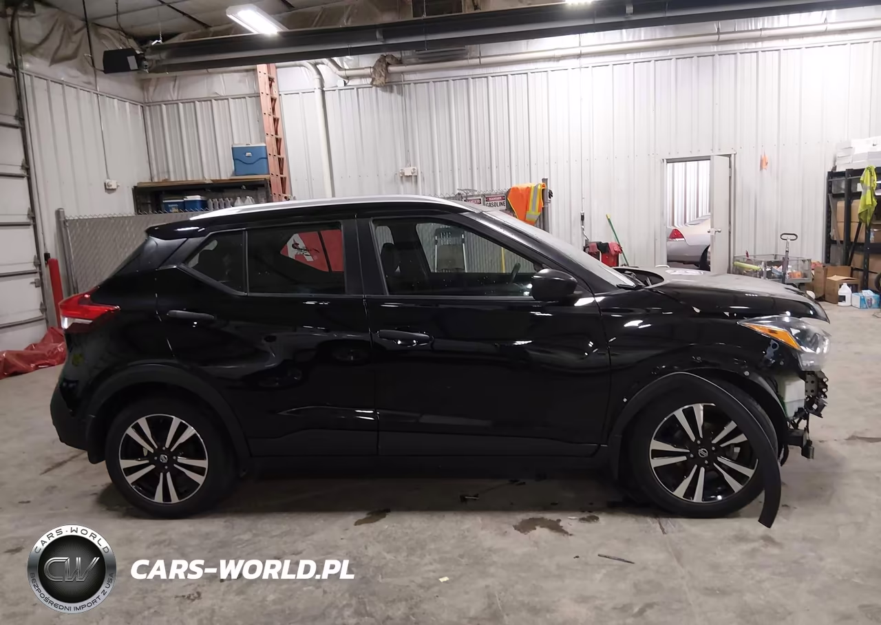 2019 Nissan Kicks S VIN:3N1CP5CU4KL533529 - 14