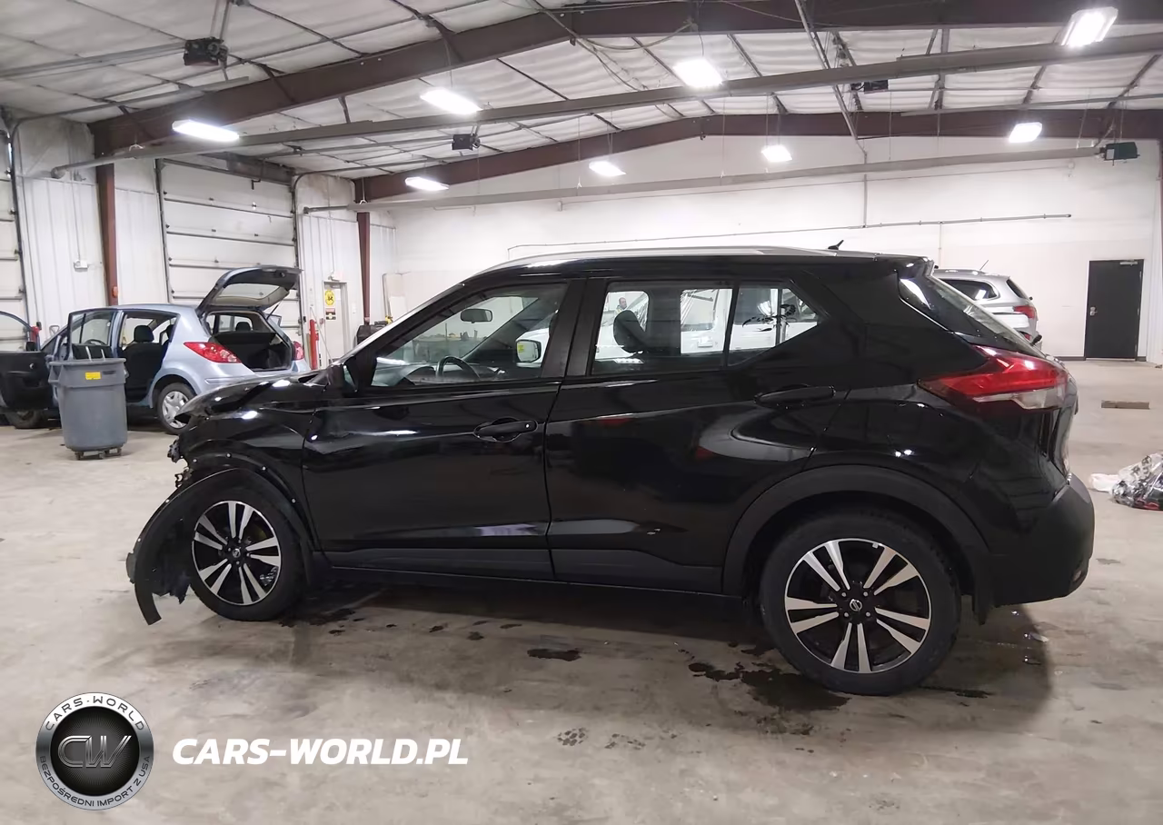 2019 Nissan Kicks S VIN:3N1CP5CU4KL533529 - 15