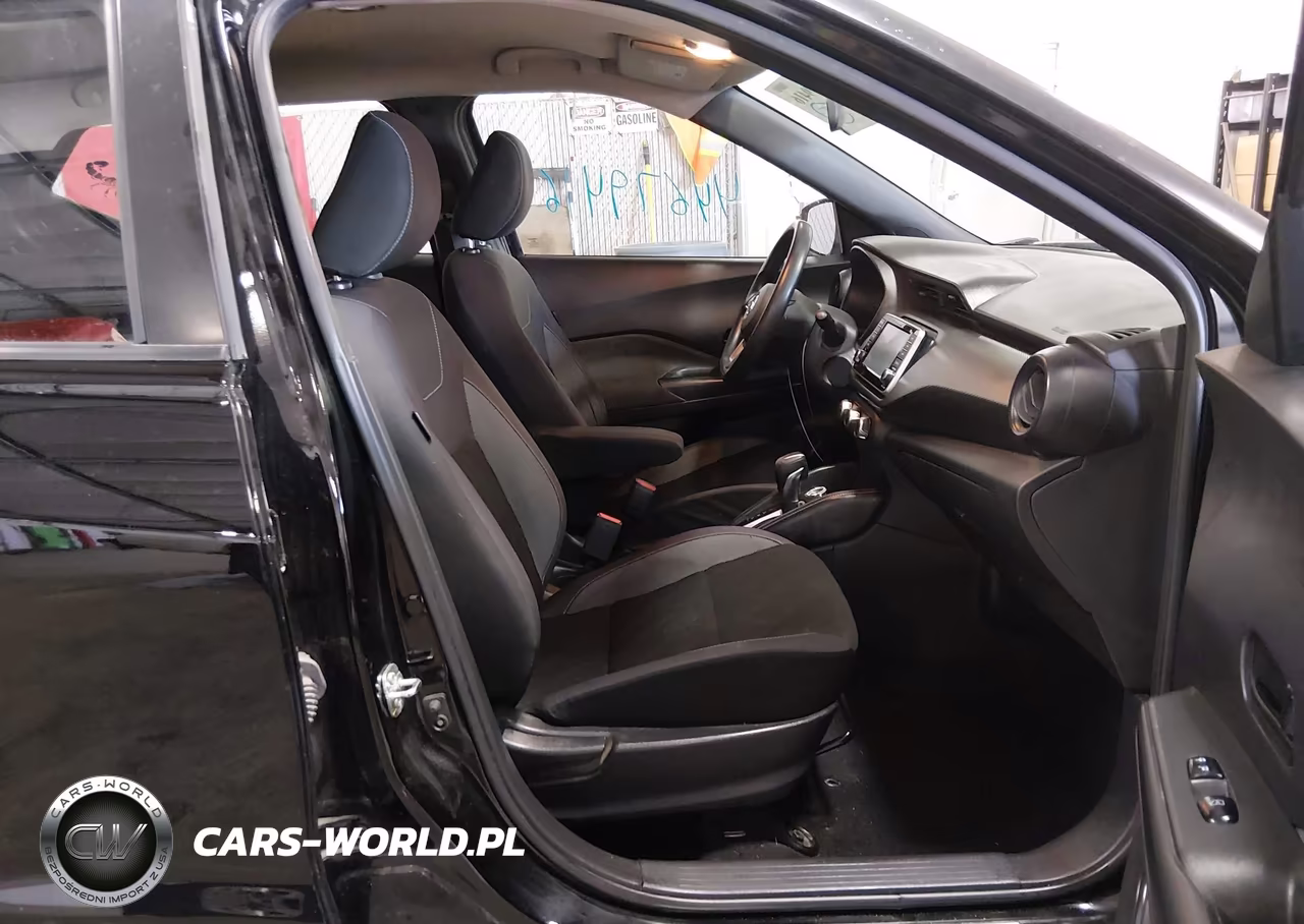2019 Nissan Kicks S VIN:3N1CP5CU4KL533529 - 5