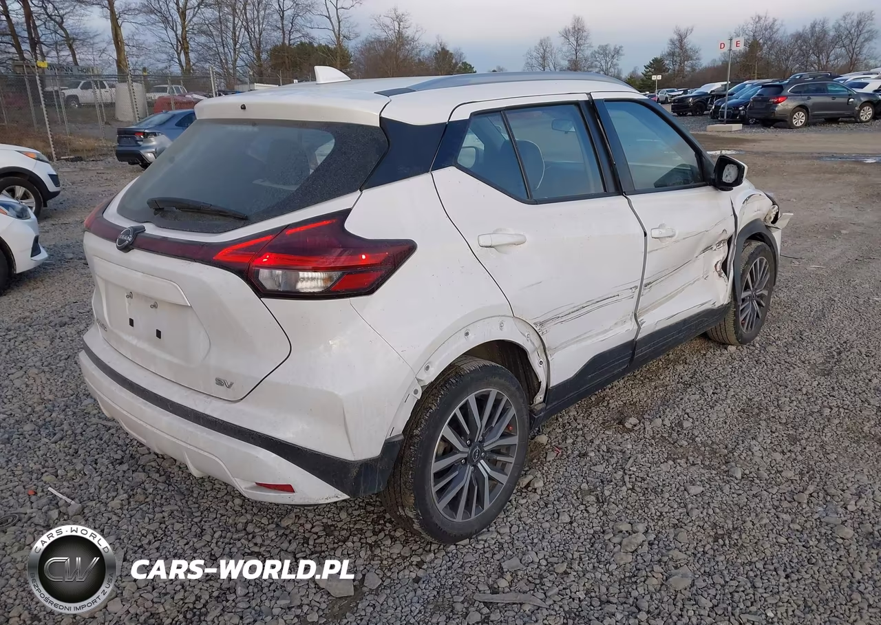 2022 Nissan Kicks Sv Xtronic Cvt VIN:3N1CP5CV7NL523574 - 4