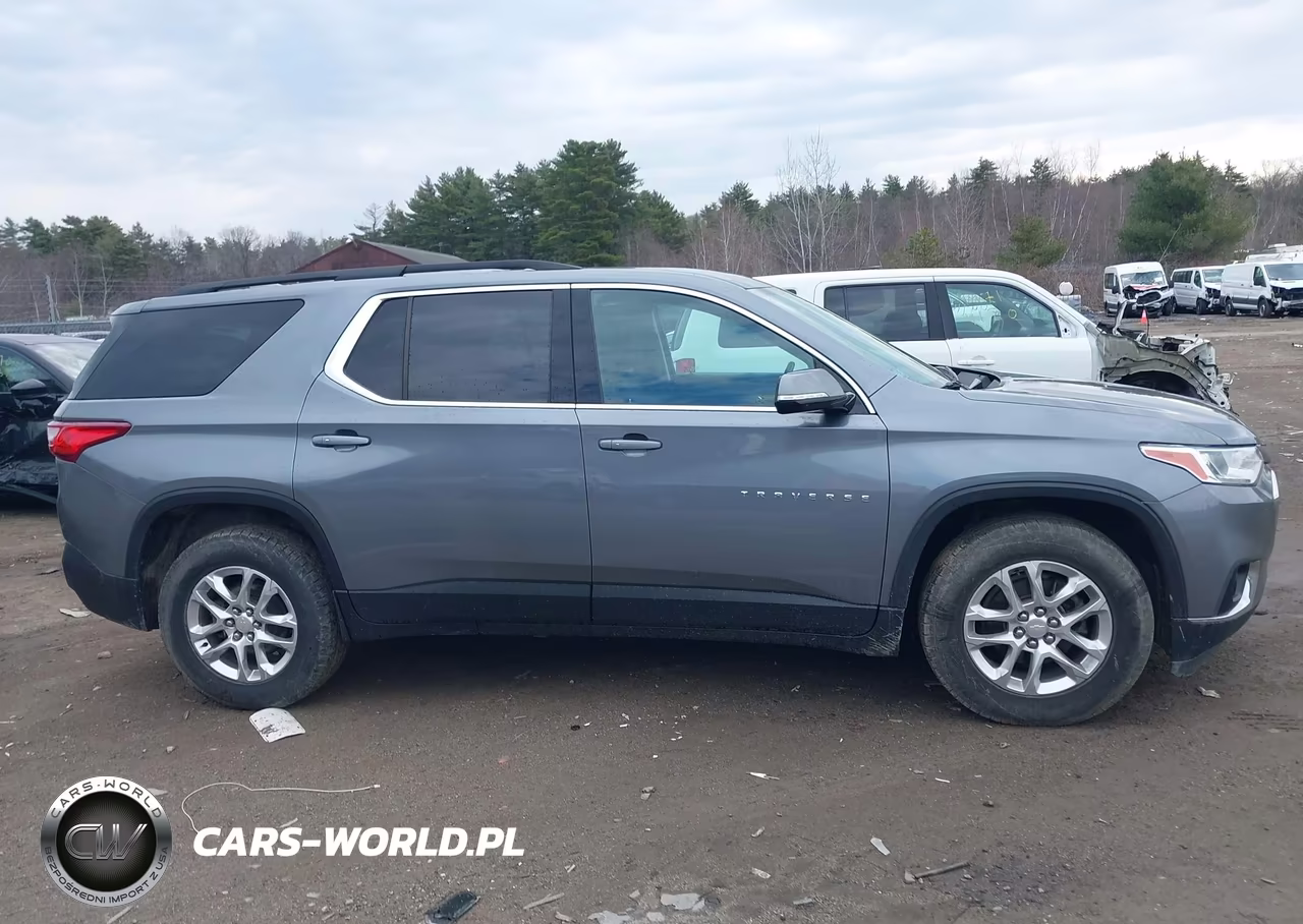 2020 Chevrolet Traverse Awd Lt Cloth VIN:1GNEVGKW1LJ323979 - 13