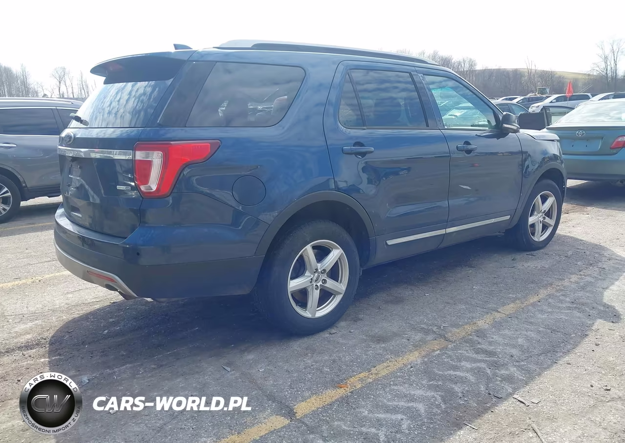2016 Ford Explorer Xlt VIN:1FM5K8D81GGB29683 - 4