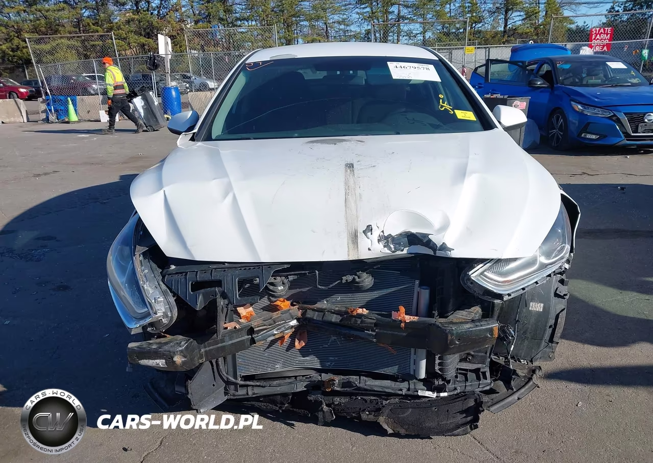 2019 Hyundai Sonata Se VIN:5NPE24AF0KH818327 - 13