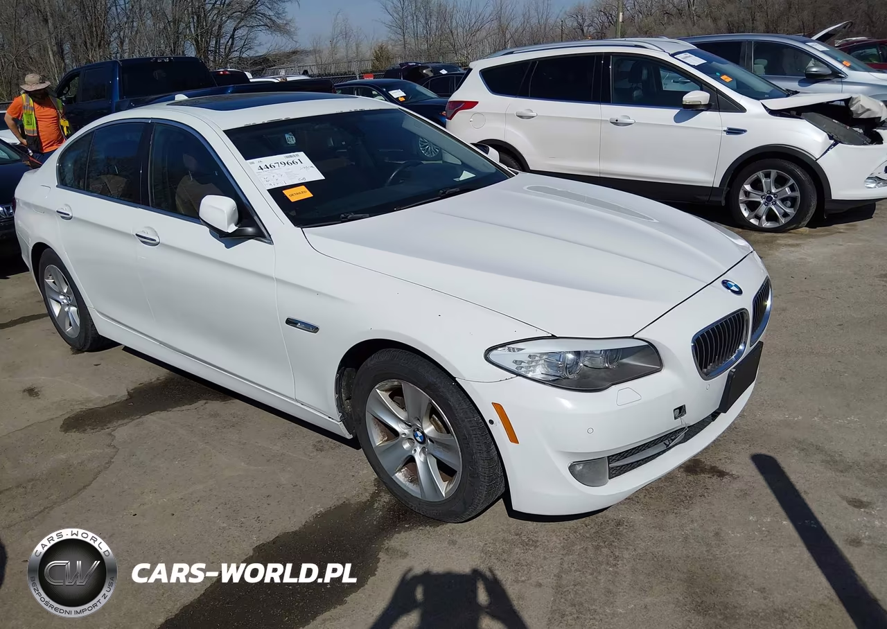 2013 BMW 528I xDrive – zdjęcie 1 z 16